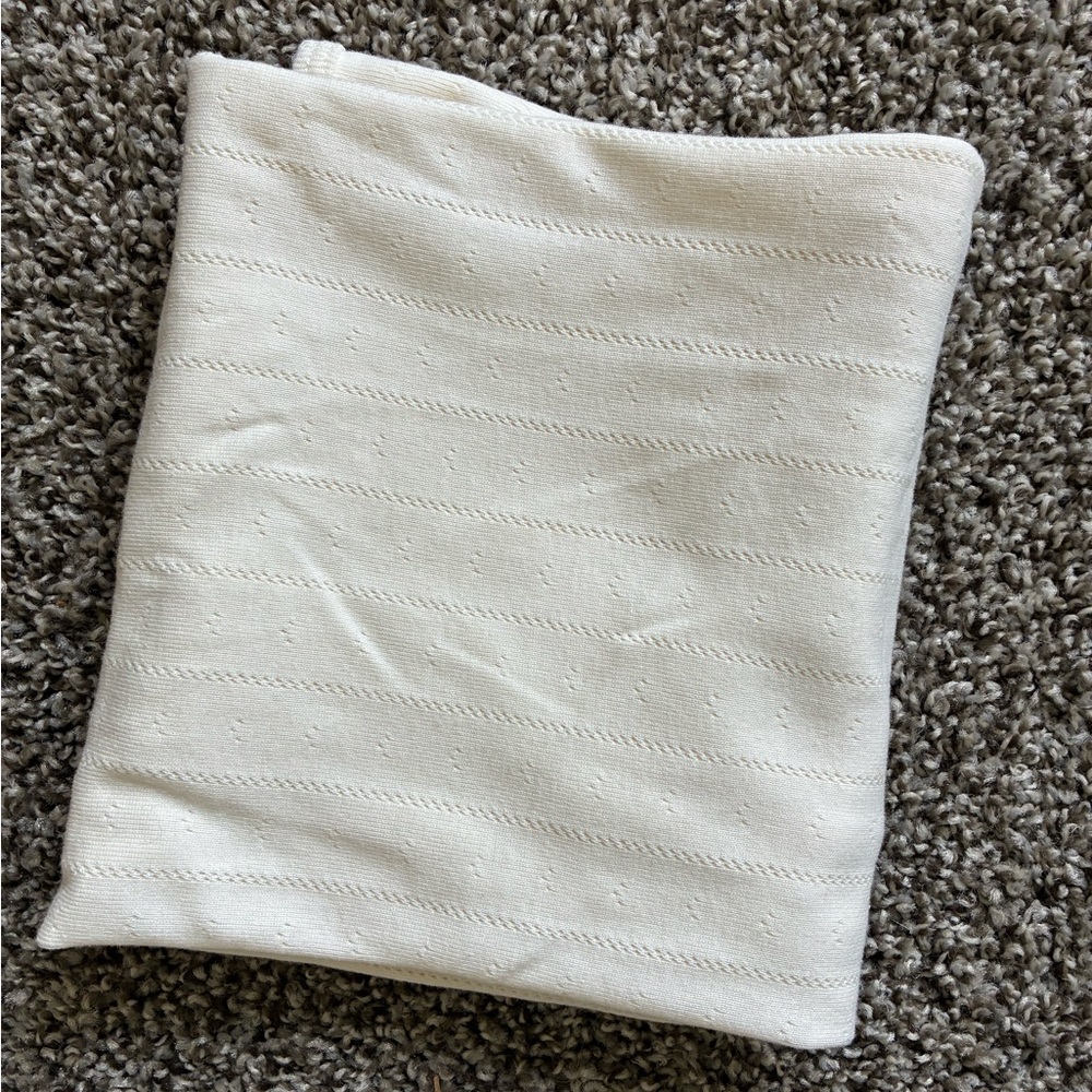 Magnetic Me Organic Cotton Pointelle Baby Blanket - Picture 3 of 3